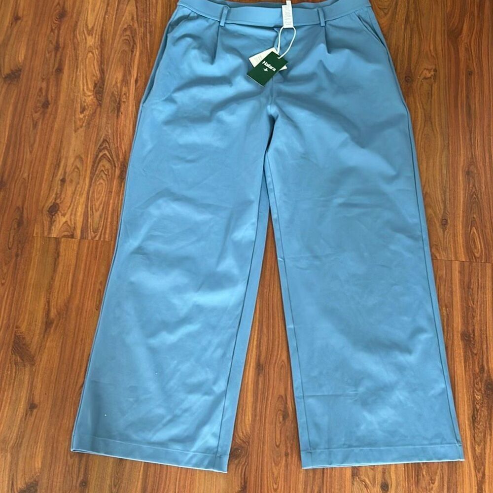 NWT Halara blue wide leg leisure pants super soft size extra large with pleats